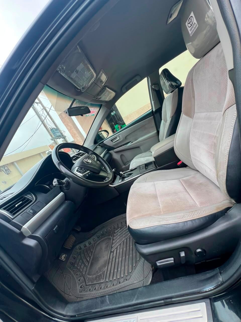 
        2017 Toyota Camry XSE  Unregistered  Wireless Charging  11.8m owner 200k sambo  Kubwa full         