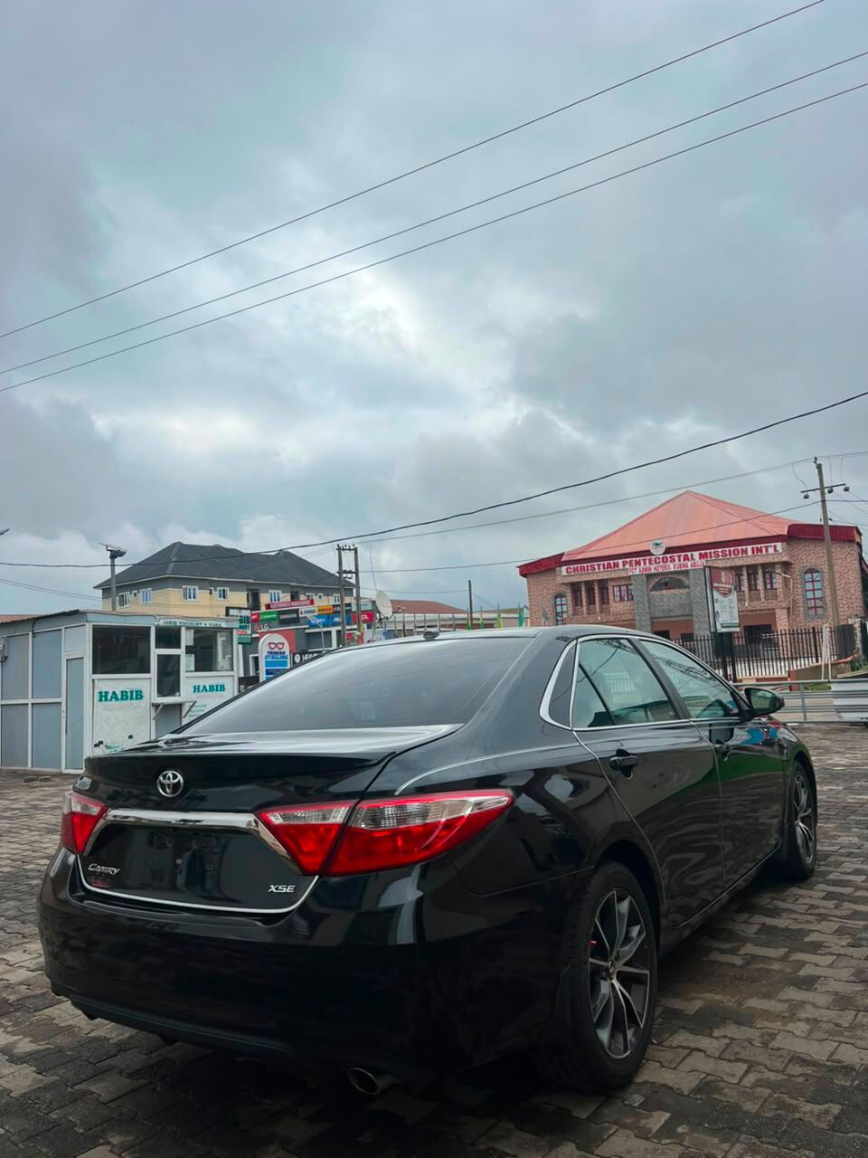 
        2017 Toyota Camry XSE  Unregistered  Wireless Charging  11.8m owner 200k sambo  Kubwa full         