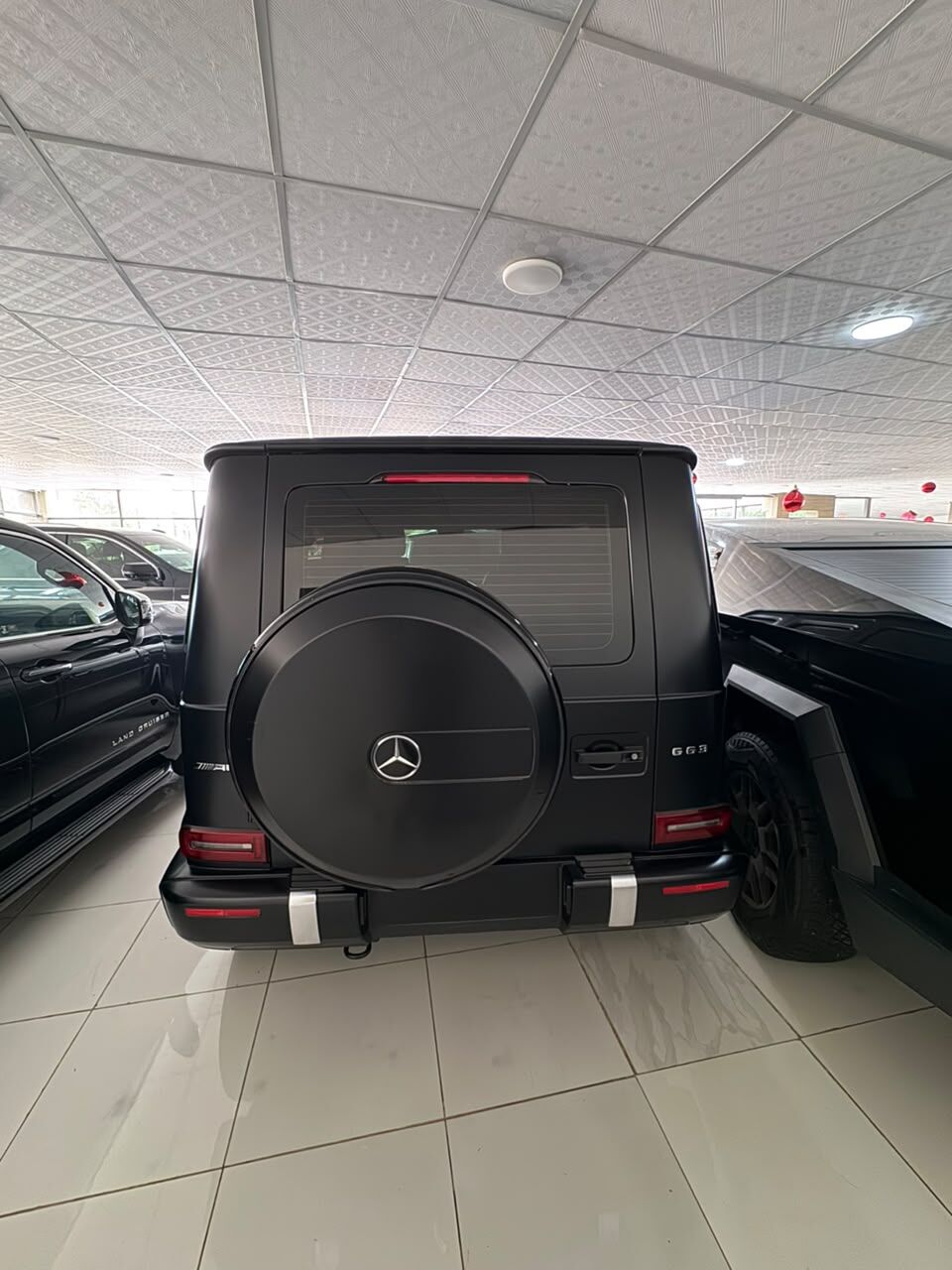 
        Foreign used MERCEDES BENZ 2023 Gwagon @ 280m full         