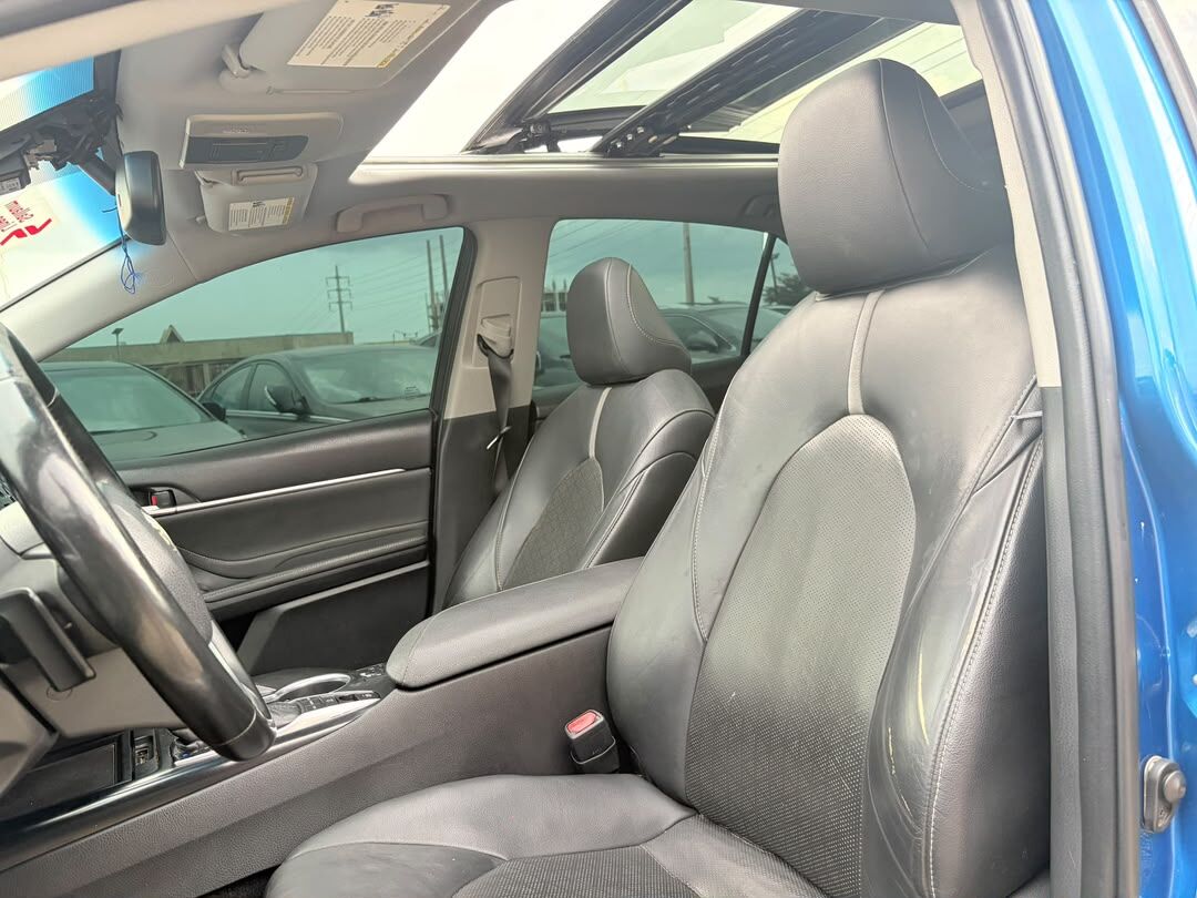 
        Touch down🔥🔥  Distress 2018 Camry XSE direct Belgium with original custom duty, Low mileage  💢 Keyless Entry 💢 Double Pano 💢 Blue on black interior  🏷️*20M*  📍Abuja full         