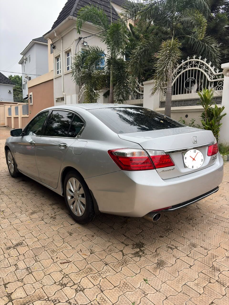 
        Giveaway Deal‼️‼️‼️ Carefully Used V6 Registered Honda Accord 2014 Touring (Keyless Double Screen & Sunroof)  With Original Duty Going For Just 9.2m with our sambo owners house Dawaki Abuja📍 ZERO CHAIN DEAL full         