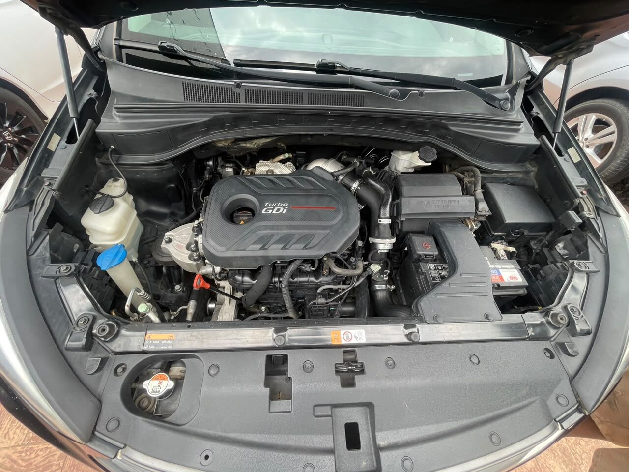 
        Super clean unregistered 2017 santafe full options pano, 360 camera Available for inspection 17m full         