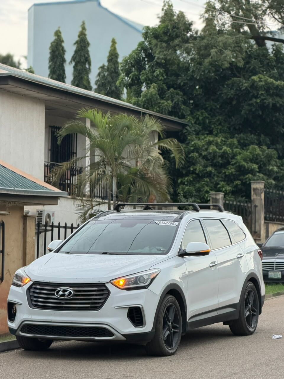 
        Foreign Used Hyundai Santafe 2018 Keyless double pano fullest option for just 22m Abuja full         