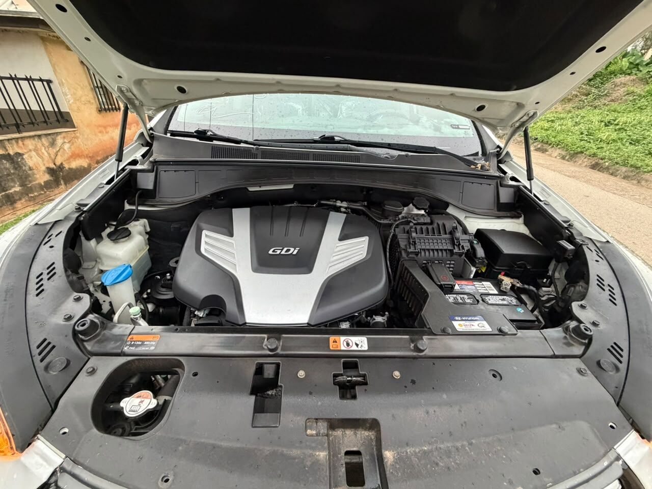
        Foreign Used Hyundai Santafe 2018 Keyless double pano fullest option for just 22m Abuja full         