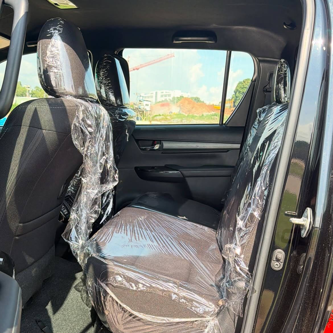 
        SUPER CLEAN BRAND NEW TOYOTA HILUX ADVENTURE 2025   ORIGINAL DUTY 📃  PRICE: 98M  ABUJA DEAL 📍  NATIONWIDE DELIVERY full         